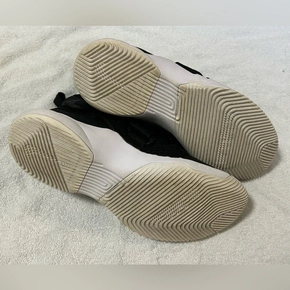 Nike 2018 LeBron Soldier 12 Mens Laceless Black & White Basketball Sneakers 9.5 - Picture 5 of 14